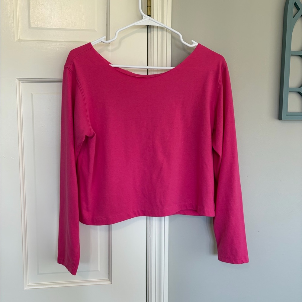 Pink Cropped Long Sleeve Top with Cow Graphic - Picture 3 of 3